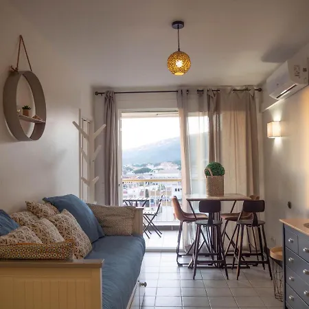 شقة Catalunya Per 4 Persones En Edifici Del Passeig Maritim Amb Vistes Sobre La Vall D'aro