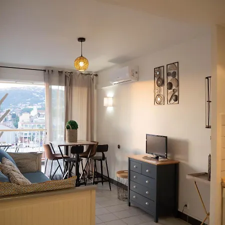 Catalunya Per 4 Persones En Edifici Del Passeig Maritim Amb Vistes Sobre La Vall D'aro شقة بلاتجا ذارو