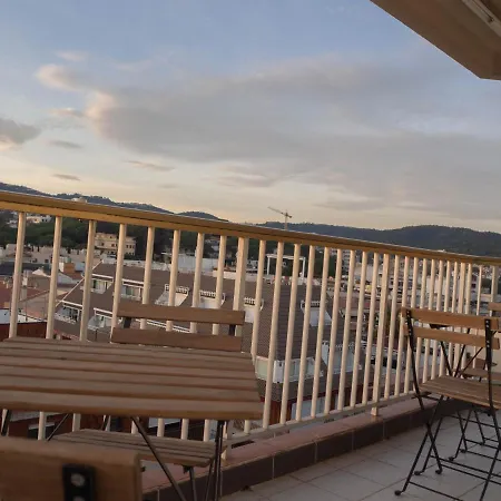 شقة Catalunya Per 4 Persones En Edifici Del Passeig Maritim Amb Vistes Sobre La Vall D'aro