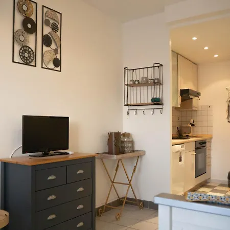 Catalunya Per 4 Persones En Edifici Del Passeig Maritim Amb Vistes Sobre La Vall D'aro *