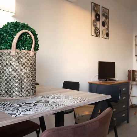 Catalunya Per 4 Persones En Edifici Del Passeig Maritim Amb Vistes Sobre La Vall D'aro بلاتجا ذارو