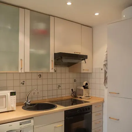 Catalunya Per 4 Persones En Edifici Del Passeig Maritim Amb Vistes Sobre La Vall D'aro *